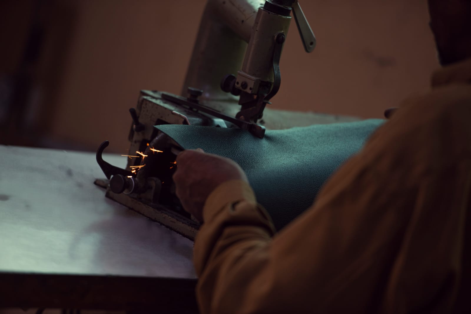 Langlebigkeit entsteht im Detail: Material, Verarbeitung, Pflege